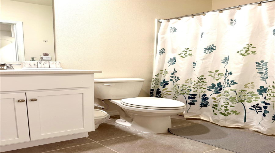 DAVENPORT, Florida 33837, 3 Bedrooms Bedrooms, ,2 BathroomsBathrooms,Residential,For Sale,GOOSE,0,MFRS5149838