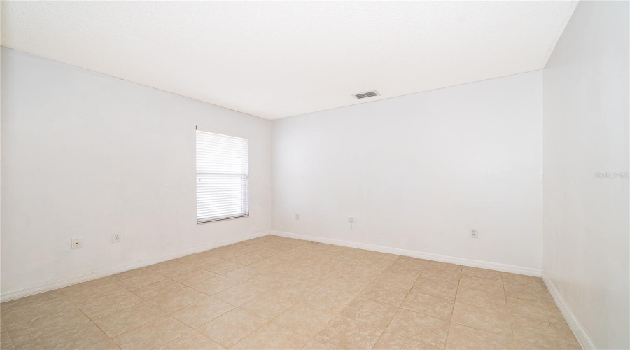 DAVENPORT, Florida 33897, 3 Bedrooms Bedrooms, ,2 BathroomsBathrooms,Residential,For Sale,ATWELL,0,MFRO6407319