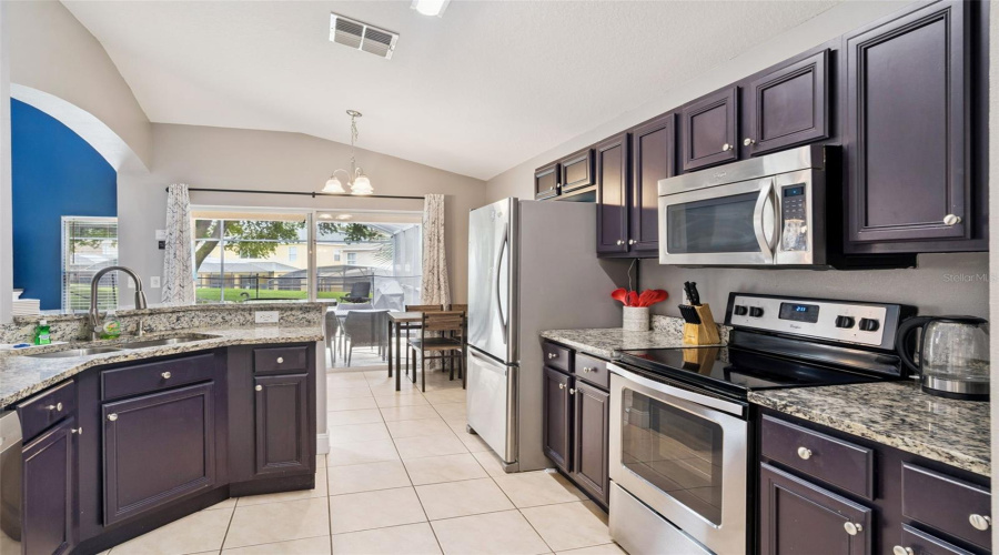 KISSIMMEE, Florida 34747, 5 Bedrooms Bedrooms, ,3 BathroomsBathrooms,Residential,For Sale,LA ISLA,0,MFRS5149891