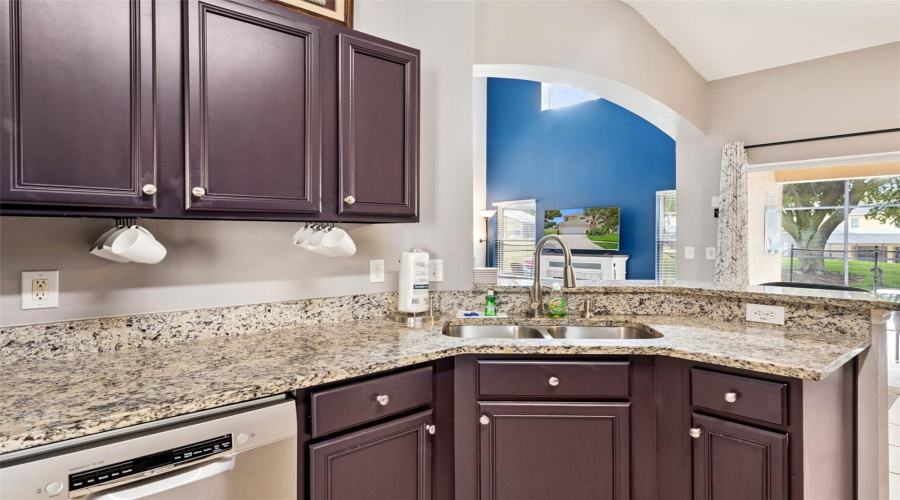 KISSIMMEE, Florida 34747, 5 Bedrooms Bedrooms, ,3 BathroomsBathrooms,Residential,For Sale,LA ISLA,0,MFRS5149891