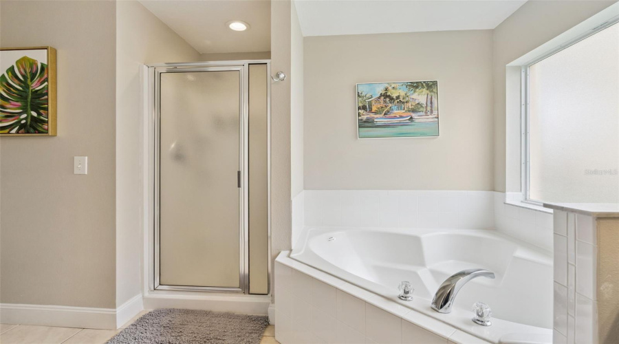 KISSIMMEE, Florida 34747, 5 Bedrooms Bedrooms, ,3 BathroomsBathrooms,Residential,For Sale,LA ISLA,0,MFRS5149891