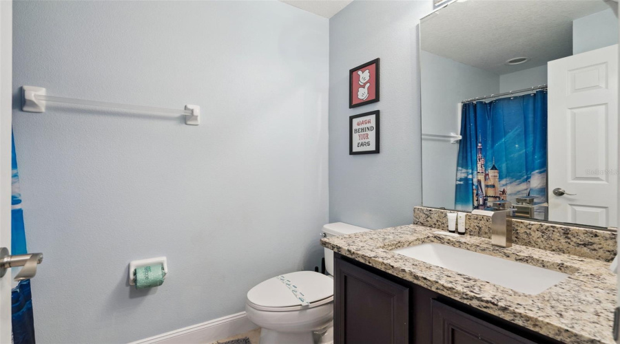 KISSIMMEE, Florida 34747, 5 Bedrooms Bedrooms, ,3 BathroomsBathrooms,Residential,For Sale,LA ISLA,0,MFRS5149891