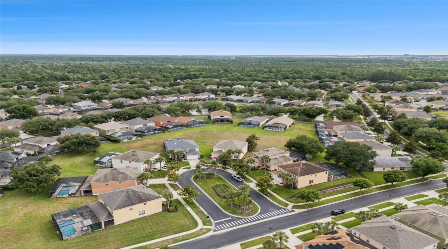 KISSIMMEE, Florida 34747, 5 Bedrooms Bedrooms, ,3 BathroomsBathrooms,Residential,For Sale,LA ISLA,0,MFRS5149891