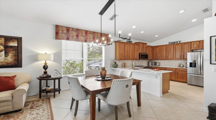 ORLANDO, Florida 32836, 4 Bedrooms Bedrooms, ,3 BathroomsBathrooms,Residential,For Sale,EDENSHIRE,0,MFRO6403620