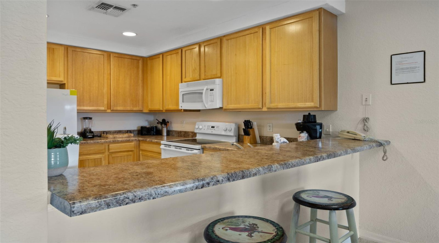 KISSIMMEE, Florida 34747, 3 Bedrooms Bedrooms, ,2 BathroomsBathrooms,Residential,For Sale,PIRATES RETREAT,0,MFRS5126514