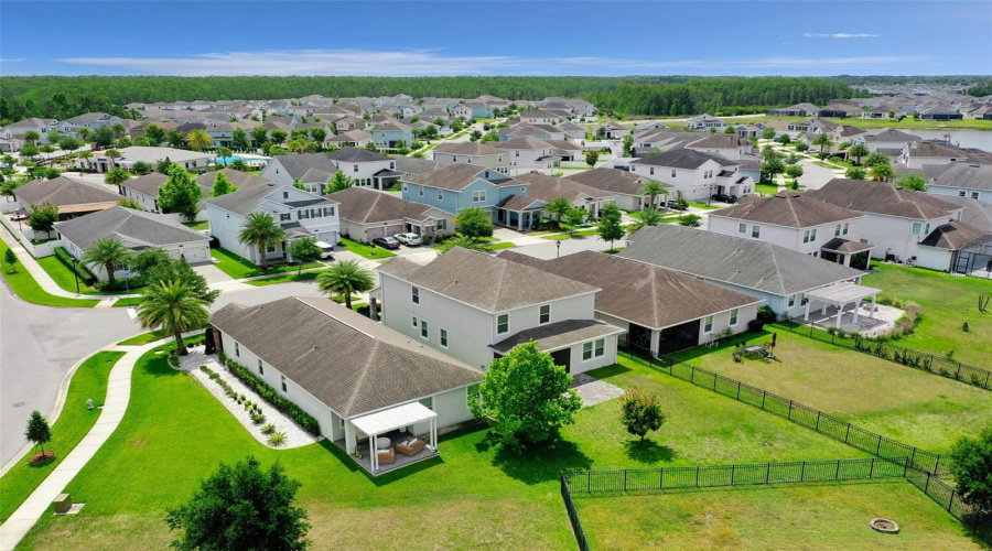 KISSIMMEE, Florida 34746, 5 Bedrooms Bedrooms, ,3 BathroomsBathrooms,Residential,For Sale,SEQUEL,0,MFRO6407510