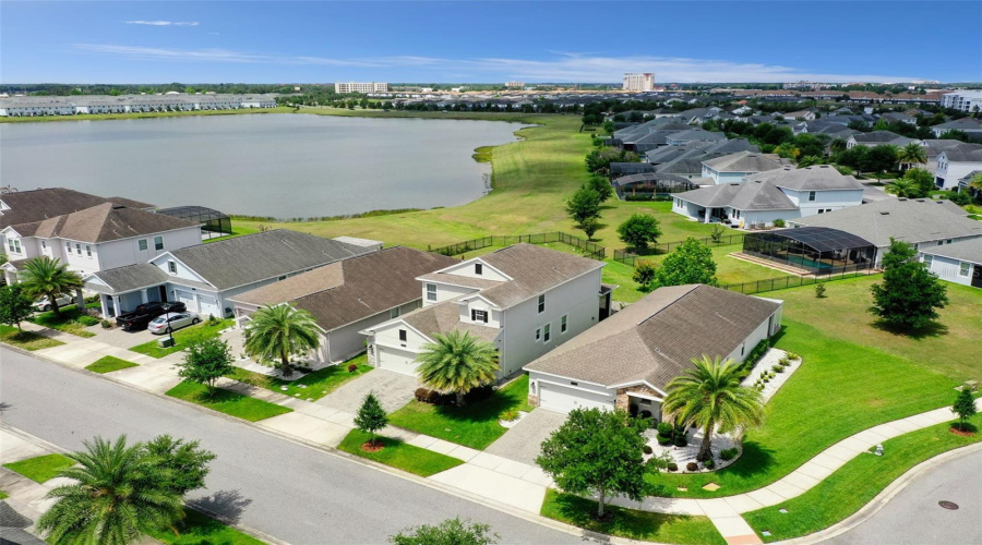 KISSIMMEE, Florida 34746, 5 Bedrooms Bedrooms, ,3 BathroomsBathrooms,Residential,For Sale,SEQUEL,0,MFRO6407510