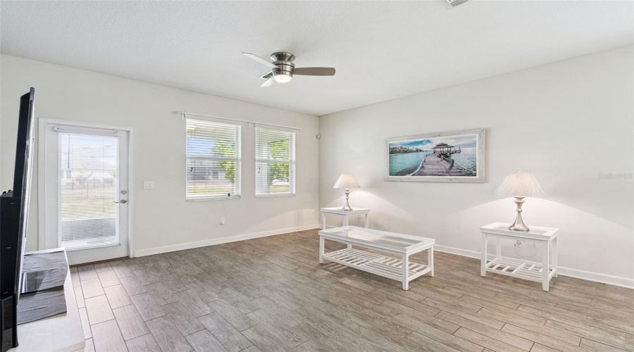 KISSIMMEE, Florida 34746, 5 Bedrooms Bedrooms, ,3 BathroomsBathrooms,Residential,For Sale,SEQUEL,0,MFRO6407510