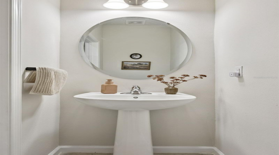DAVENPORT, Florida 33837, 3 Bedrooms Bedrooms, ,2 BathroomsBathrooms,Residential,For Sale,EUCALYPTUS,0,MFRS5148994