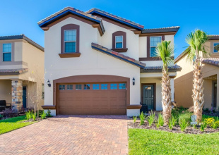 KISSIMMEE, Florida 34747, 7 Bedrooms Bedrooms, ,5 BathroomsBathrooms,Residential,For Sale,LIMA,0,MFRO6407493