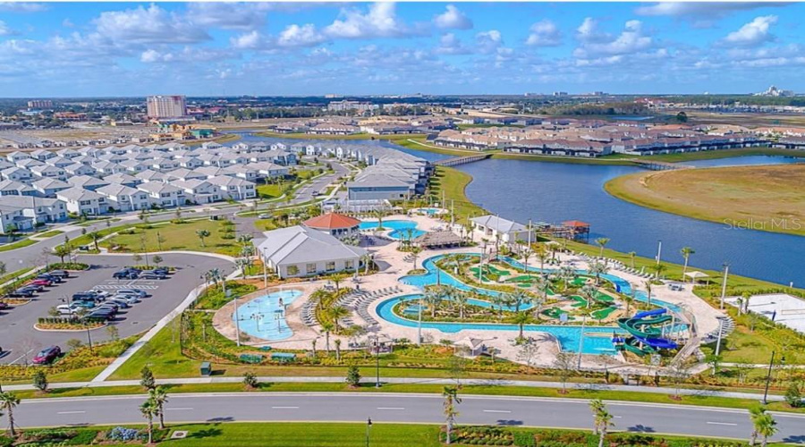Kissimmee, Florida 34746, 5 Bedrooms Bedrooms, ,5 Bathroomsbathrooms,Residential,For Sale,Paragraph,0,Mfrs5149962