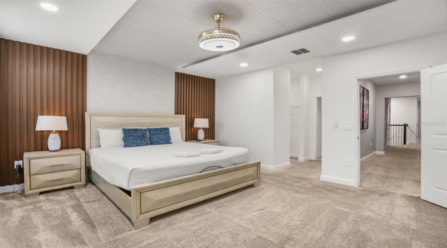 DAVENPORT, Florida 33896, 6 Bedrooms Bedrooms, ,5 BathroomsBathrooms,Residential,For Sale,SOMMERSET HILLS,0,MFRO6407876