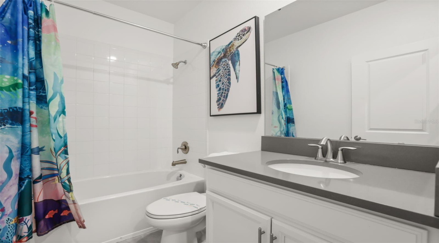 DAVENPORT, Florida 33896, 6 Bedrooms Bedrooms, ,5 BathroomsBathrooms,Residential,For Sale,SOMMERSET HILLS,0,MFRO6407876