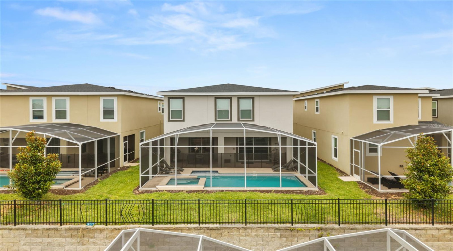 DAVENPORT, Florida 33896, 6 Bedrooms Bedrooms, ,5 BathroomsBathrooms,Residential,For Sale,SOMMERSET HILLS,0,MFRO6407876