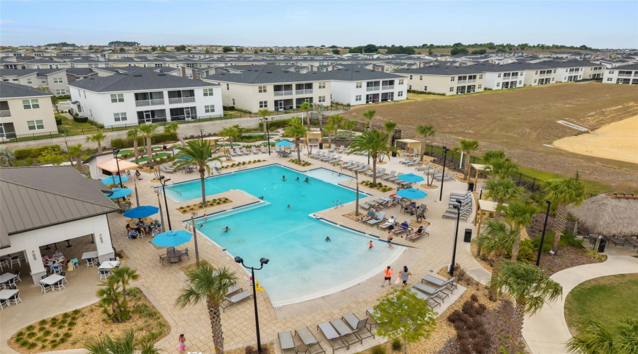 DAVENPORT, Florida 33896, 6 Bedrooms Bedrooms, ,5 BathroomsBathrooms,Residential,For Sale,SOMMERSET HILLS,0,MFRO6407876