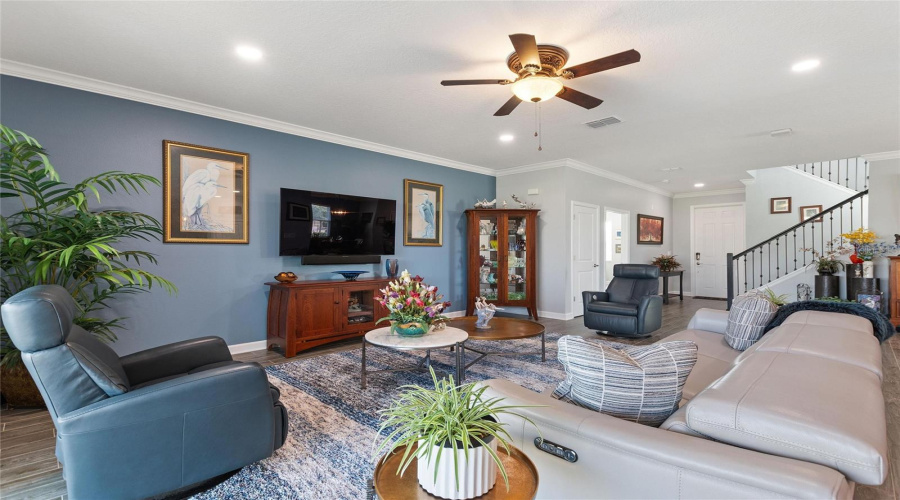 DAVENPORT, Florida 33896, 6 Bedrooms Bedrooms, ,4 BathroomsBathrooms,Residential,For Sale,BLACKWOLF RUN RD,0,MFRS5149957