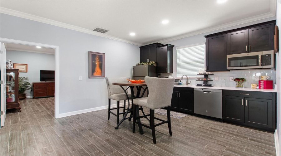 DAVENPORT, Florida 33896, 6 Bedrooms Bedrooms, ,4 BathroomsBathrooms,Residential,For Sale,BLACKWOLF RUN RD,0,MFRS5149957