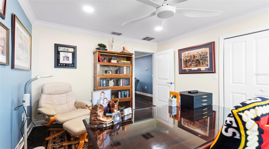 DAVENPORT, Florida 33896, 6 Bedrooms Bedrooms, ,4 BathroomsBathrooms,Residential,For Sale,BLACKWOLF RUN RD,0,MFRS5149957