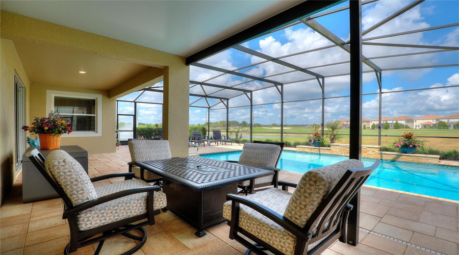 DAVENPORT, Florida 33896, 6 Bedrooms Bedrooms, ,4 BathroomsBathrooms,Residential,For Sale,BLACKWOLF RUN RD,0,MFRS5149957