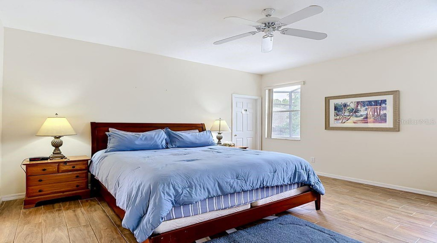 DAVENPORT, Florida 33897, 5 Bedrooms Bedrooms, ,4 BathroomsBathrooms,Residential,For Sale,MONTARA DR,0,MFRS5149927
