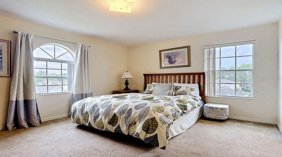 DAVENPORT, Florida 33897, 5 Bedrooms Bedrooms, ,4 BathroomsBathrooms,Residential,For Sale,MONTARA DR,0,MFRS5149927