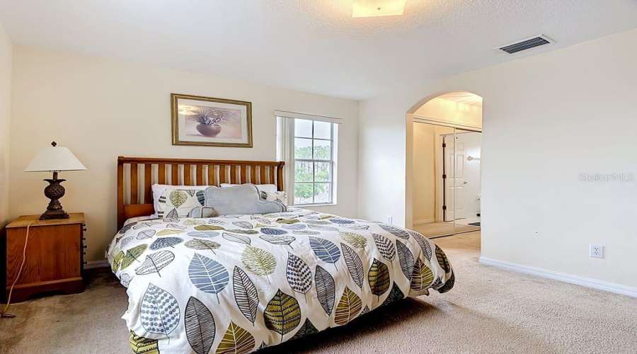 DAVENPORT, Florida 33897, 5 Bedrooms Bedrooms, ,4 BathroomsBathrooms,Residential,For Sale,MONTARA DR,0,MFRS5149927