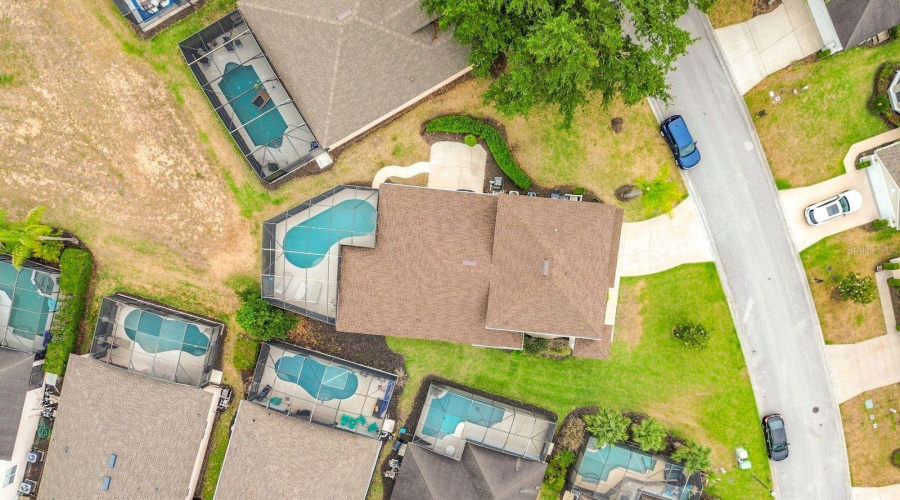 DAVENPORT, Florida 33897, 5 Bedrooms Bedrooms, ,4 BathroomsBathrooms,Residential,For Sale,MONTARA DR,0,MFRS5149927