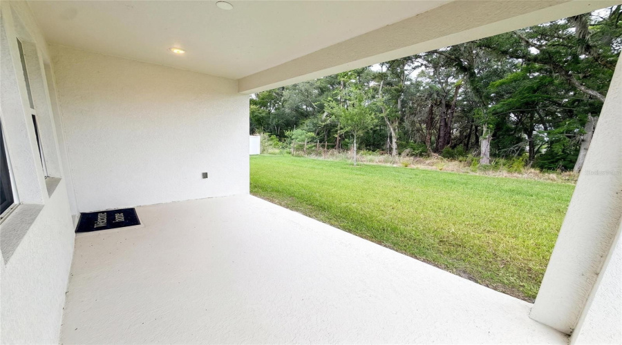 Rear Lanai