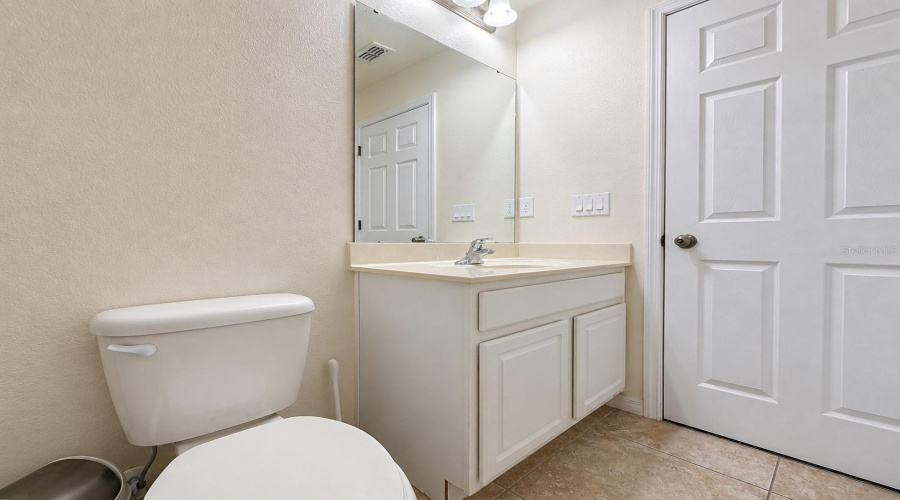 KISSIMMEE, Florida 34746, 4 Bedrooms Bedrooms, ,3 BathroomsBathrooms,Residential,For Sale,LAS FUENTES,0,MFRO6404962