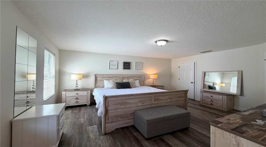 KISSIMMEE, Florida 34746, 4 Bedrooms Bedrooms, ,3 BathroomsBathrooms,Residential,For Sale,LAS FUENTES,0,MFRO6404962