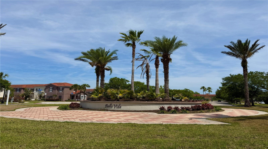 KISSIMMEE, Florida 34746, 4 Bedrooms Bedrooms, ,3 BathroomsBathrooms,Residential,For Sale,LAS FUENTES,0,MFRO6404962