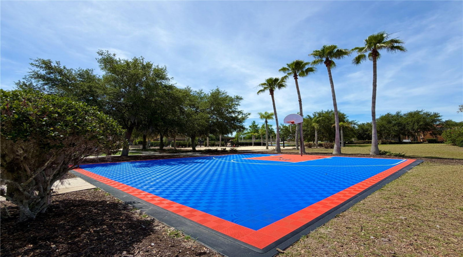 KISSIMMEE, Florida 34746, 4 Bedrooms Bedrooms, ,3 BathroomsBathrooms,Residential,For Sale,LAS FUENTES,0,MFRO6404962
