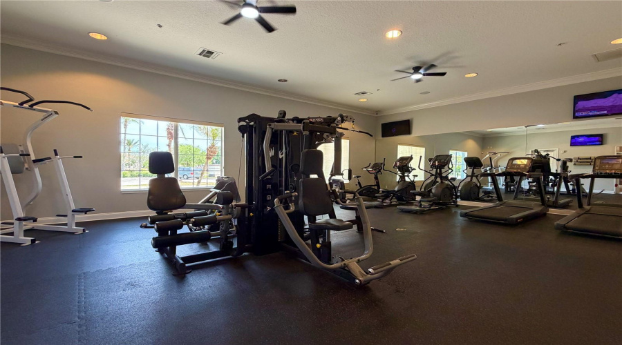KISSIMMEE, Florida 34746, 4 Bedrooms Bedrooms, ,3 BathroomsBathrooms,Residential,For Sale,LAS FUENTES,0,MFRO6404962