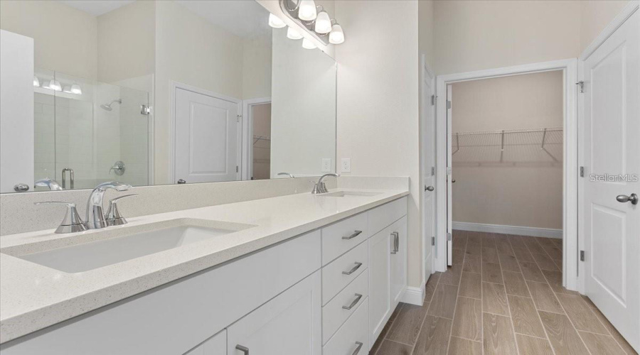 KISSIMMEE, Florida 34747, 2 Bedrooms Bedrooms, ,2 BathroomsBathrooms,Residential,For Sale,KEY BAY,0,MFRS5149880