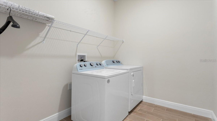 KISSIMMEE, Florida 34747, 2 Bedrooms Bedrooms, ,2 BathroomsBathrooms,Residential,For Sale,KEY BAY,0,MFRS5149880