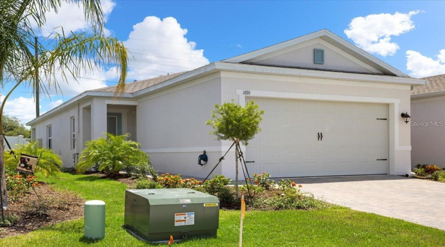 KISSIMMEE, Florida 34747, 2 Bedrooms Bedrooms, ,2 BathroomsBathrooms,Residential,For Sale,KEY BAY,0,MFRS5149880