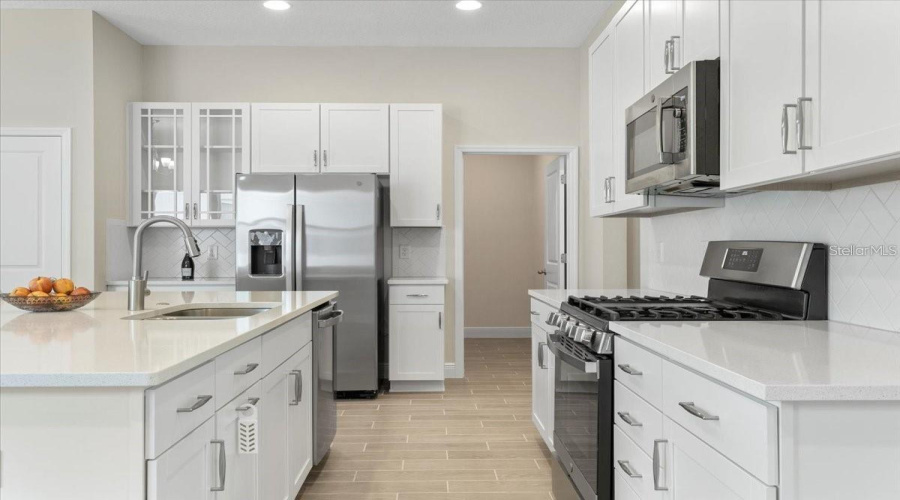 KISSIMMEE, Florida 34747, 2 Bedrooms Bedrooms, ,2 BathroomsBathrooms,Residential,For Sale,KEY BAY,0,MFRS5149880