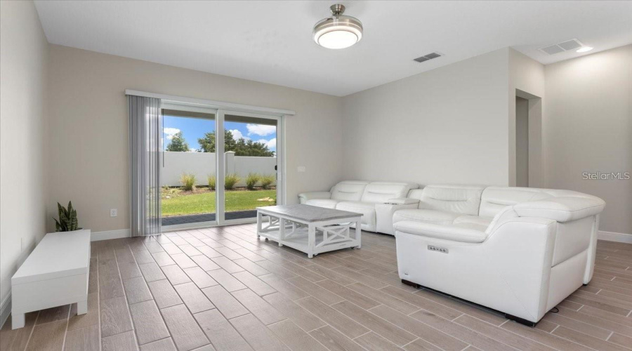 KISSIMMEE, Florida 34747, 2 Bedrooms Bedrooms, ,2 BathroomsBathrooms,Residential,For Sale,KEY BAY,0,MFRS5149880