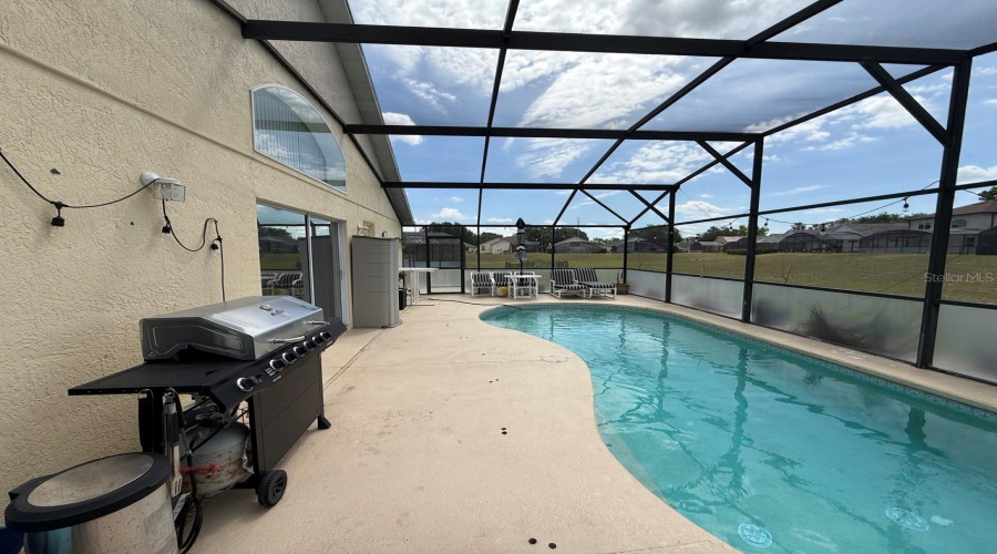 DAVENPORT, Florida 33897, 4 Bedrooms Bedrooms, ,3 BathroomsBathrooms,Residential,For Sale,LANGHAM,0,MFRO6400171