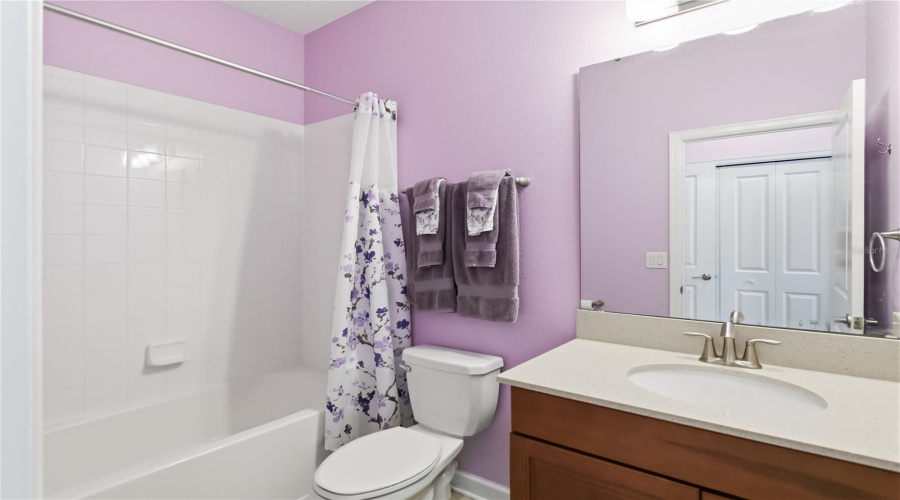 Bathroom 3 (ensuite for bedroom 4)