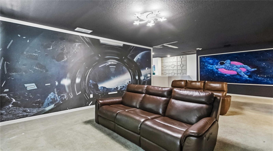 KISSIMMEE, Florida 34746, 12 Bedrooms Bedrooms, ,11 BathroomsBathrooms,Residential,For Sale,MARCELLO,0,MFRO6408098
