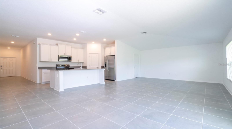 KISSIMMEE, Florida 34746, 3 Bedrooms Bedrooms, ,2 BathroomsBathrooms,Residential,For Sale,GREEN GABLES,0,MFRO6407718