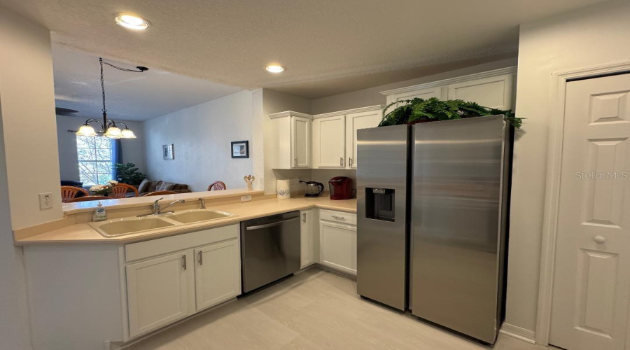 CELEBRATION, Florida 34747, 3 Bedrooms Bedrooms, ,2 BathroomsBathrooms,Residential,For Sale,DEER WOODS,0,MFRS5140634