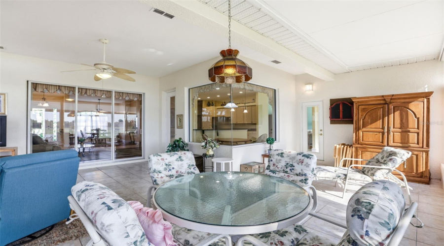 DAVENPORT, Florida 33837, 3 Bedrooms Bedrooms, ,3 BathroomsBathrooms,Residential,For Sale,GOLF VISTA,0,MFRO6407154