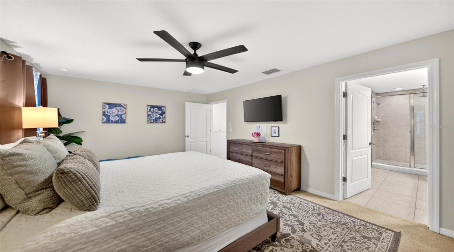DAVENPORT, Florida 33896, 2 Bedrooms Bedrooms, ,2 BathroomsBathrooms,Residential,For Sale,BENOI,0,MFRO6405627