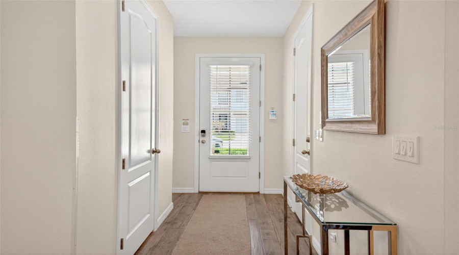 DAVENPORT, Florida 33896, 2 Bedrooms Bedrooms, ,2 BathroomsBathrooms,Residential,For Sale,BENOI,0,MFRO6405627