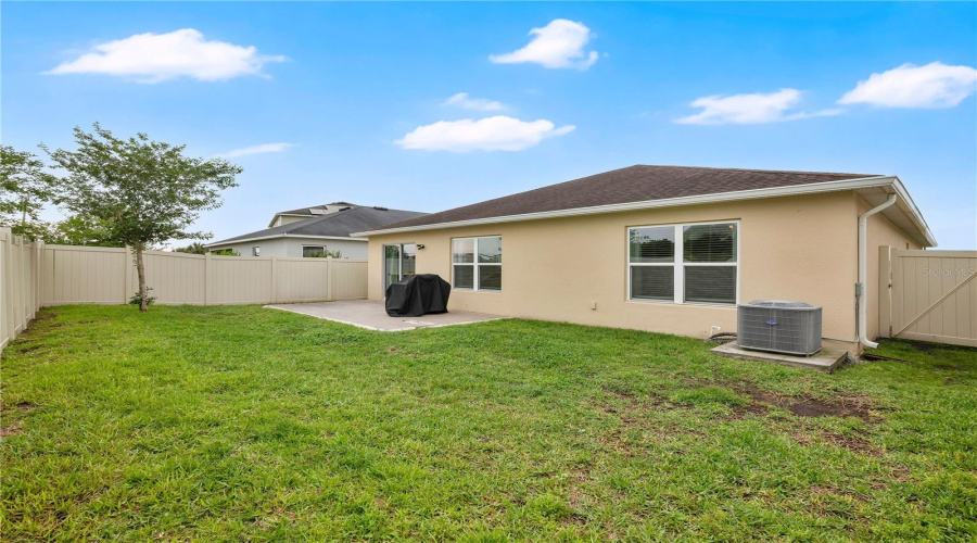 DAVENPORT, Florida 33896, 4 Bedrooms Bedrooms, ,2 BathroomsBathrooms,Residential,For Sale,AUGUSTUS,0,MFRO6407779