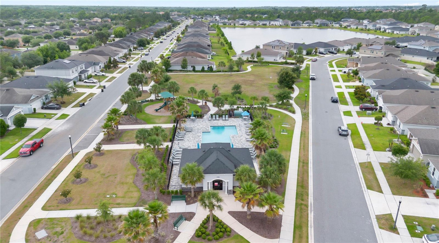 DAVENPORT, Florida 33896, 4 Bedrooms Bedrooms, ,2 BathroomsBathrooms,Residential,For Sale,AUGUSTUS,0,MFRO6407779