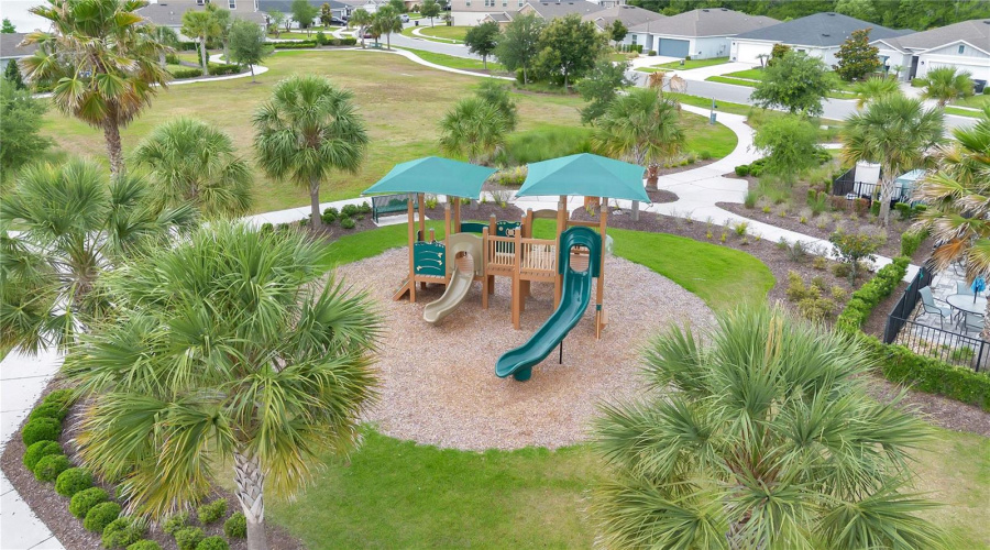 DAVENPORT, Florida 33896, 4 Bedrooms Bedrooms, ,2 BathroomsBathrooms,Residential,For Sale,AUGUSTUS,0,MFRO6407779
