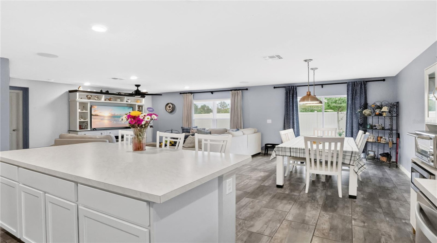 DAVENPORT, Florida 33896, 4 Bedrooms Bedrooms, ,2 BathroomsBathrooms,Residential,For Sale,AUGUSTUS,0,MFRO6407779